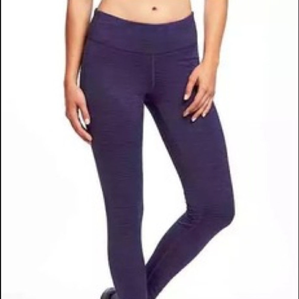 Old Navy Active Go-Warm Leggings. Lot of two.